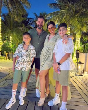 Rasha Al Taqi Instagram - Happy Eid! ✨☀️🐬🌈💖🧜🏻‍♀️🌺🧚✨#family