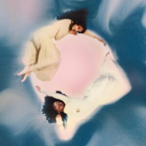 Raveena Aurora Instagram - Me and umi in the primordial soup 💫 captured by @trippydana 

Love uuuuuuu - “lose my focus ft. umi “ is out now

photos by @trippydana 
styling by @monica__murillo 
hair by @rachellitahair
makeup by @kashalassien