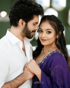Rebecca Santhosh Instagram - The wait is over! Jeevya is back together again!
.
.
.
Pc : @midhinlal 
Costume : @blushingtone_rentals 
MUH : @zee.makeovers