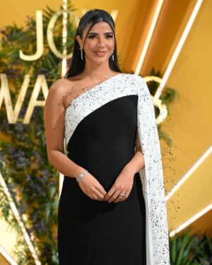 Reem Samy Instagram - An amazing night surrounded by joy, inspiration, and incredible people. Truly unforgettable! @joyawards 
💫💫💫#riydahseason 

Styled by @poucyelshahawy 
Make up @dinaragheb 
Dress @isabelsanchiscostura @esposagroup 
Jewellery @tiffanyandco 
Hair @salonsamerghaleb 
Heels @giuseppezanotti
Photographers @rovan.photographer