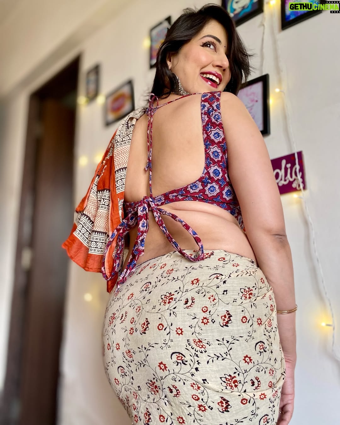 Reema Vohra - 17.4K Likes - Uh Uh 😛
.
.
.
.
.
.
.
.
.
.
.
.
.
.
.
.
.
.
.
.
.
.
.
.
.
.
.
.
.
.
.
.
.
.
.
.
.
.
#fyp #sareelove #saree #sareeoftheday #bongbeauties #bong #sareeswag #desi #explore #mallu #kuwaitinstagram #dubai
.
.
.
.
.
.
.
.
.
.
.
.
.
.
.
.
.
.
.
.
.
.
.
.
.
.
.
.
.
.
.
.
.
.
.
.
.
.