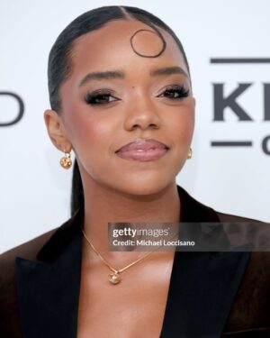 Regan Aliyah Instagram - a night so close to my heart ♥️ #EJAFOscars (@ejaf) in @dsquared2   @shaonewyork 

styling: @stylebycameoadele 
makeup: @88manuel88 
hair: @jeelannaleem

fighting, protecting and advocating for everyone in our community is so important and needed rn. that most definitely includes our fight to end the aids epidemic (reminding yall that stigma kills. everyone deserves health safety without fear) thank you @ejaf for allowing me be there to support something that truly matters.