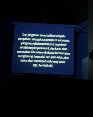 Revalina S. Temat Instagram - Konser 2 Nabi Yaqub AS
Maa syaa Allah akang,tetep semangat walaupun lagi demam dan badan ngilu2. Walaupun mata merah, tapi pas dance ngga keliatan lagi sakit. Hampir ngga ikut konser krn ngga enak badan. Tapi ternyata bisa ya nak, great job akang. I'm so proud of you ❤️❤️