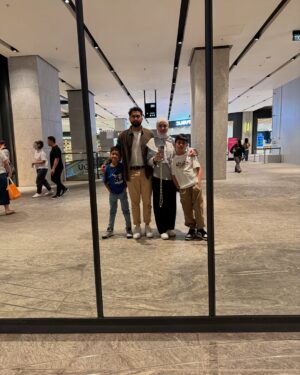 Revalina S. Temat Instagram - Selamat 1 dekade Bapak @kngrendy 
Bismillah semoga kita bisa selamanya sampe Jannah Nya, membersamai anak2 sampe gede, banyak makan2 nya, banyak jalan2 nya, banyak main tennis nya, pokoknya ngelakuin semuanya sama2, semangat terus untuk belajar jadi orang tua yg baik versi kita. Love you always partner ibadahku, imam ku, soulmate ku😘😘