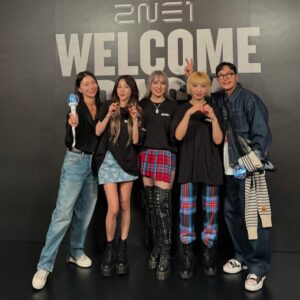 Rho Hee-young Instagram - #2ne1comeback #asiatour 
2024.10.4 서울에서시작
2025.2.23 Macau 를 끝으로 5개월 간의 아시아투어를 마쳤다..!!!!! 끝없는연습 끝없는 운동과 관리…
5년동안의 활동 그리고 그 길고길었던 10년공백기….. 그들은쉬지않고 노력했고 그 노력이 바로👍👍👏
다시 최고의자리로..!!!!!
그렇게 컨서트 많이 왔는데도 신나고 볼때마다 또 왤케 감동의 눈물이나는지….. 울 2NE1 난 너희들이 너무너무 자랑스럽고 사랑합니다❤️❤️❤️❤️❤️❤️❤️🙏🙏🙏👏👏👏👍👍👍👍👍👍👍👍👍🙆‍♂️👍
역쉬 공연은 YG @yg_ent_official 가 최고라는 말밖에👍👍👍👍👍❤️❤️❤️❤️❤️❤️❤️❤️❤️❤️❤️❤️❤️👏👏👏👏👏👏👏👏👏👏
아시아투어 보러  9명 민족의대이동..!!!!!
급 1박3일 벙개여행 2NE1 컨서트에 얼마나 다들 신나하는지..!!!!! 
울딸 @daraxxi 글고 리더 씨엘 @chaelincl 막내 @_minzy_mz 귀여운엉뚱이@newharoobompark 너희들이 얼마나 자랑스러운지 🙏🙏🙏👏👏👏👍👍👍👍❤️❤️❤️
울 @2ne1offficial 멋지게 해냈고 보여주었다..!!!!!
이제 서울앵콜 2025.04 12~13
더더 한번 멋진 비상 기대기대기대..!!!!!👏👏👏👏👍👍👍👍❤️❤️❤️❤️❤️🌸❤️