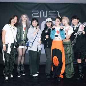 Rho Hee-young Instagram - #2ne1comeback #asiatour 
2024.10.4 서울에서시작
2025.2.23 Macau 를 끝으로 5개월 간의 아시아투어를 마쳤다..!!!!! 끝없는연습 끝없는 운동과 관리…
5년동안의 활동 그리고 그 길고길었던 10년공백기….. 그들은쉬지않고 노력했고 그 노력이 바로👍👍👏
다시 최고의자리로..!!!!!
그렇게 컨서트 많이 왔는데도 신나고 볼때마다 또 왤케 감동의 눈물이나는지….. 울 2NE1 난 너희들이 너무너무 자랑스럽고 사랑합니다❤️❤️❤️❤️❤️❤️❤️🙏🙏🙏👏👏👏👍👍👍👍👍👍👍👍👍🙆‍♂️👍
역쉬 공연은 YG @yg_ent_official 가 최고라는 말밖에👍👍👍👍👍❤️❤️❤️❤️❤️❤️❤️❤️❤️❤️❤️❤️❤️👏👏👏👏👏👏👏👏👏👏
아시아투어 보러  9명 민족의대이동..!!!!!
급 1박3일 벙개여행 2NE1 컨서트에 얼마나 다들 신나하는지..!!!!! 
울딸 @daraxxi 글고 리더 씨엘 @chaelincl 막내 @_minzy_mz 귀여운엉뚱이@newharoobompark 너희들이 얼마나 자랑스러운지 🙏🙏🙏👏👏👏👍👍👍👍❤️❤️❤️
울 @2ne1offficial 멋지게 해냈고 보여주었다..!!!!!
이제 서울앵콜 2025.04 12~13
더더 한번 멋진 비상 기대기대기대..!!!!!👏👏👏👏👍👍👍👍❤️❤️❤️❤️❤️🌸❤️