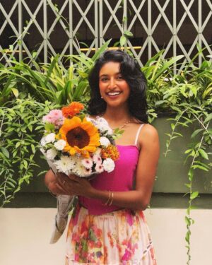 Rida Tharana Instagram - no revenge because people who are naturally ugly inside end up destroying their own lives anyways.

Pink corset : @barse.in 
Skirt : @cottoncandybykay 
Textured corset : @leaclothingco 
White skirt : thrifted