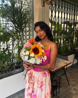 Rida Tharana Instagram - no revenge because people who are naturally ugly inside end up destroying their own lives anyways.

Pink corset : @barse.in 
Skirt : @cottoncandybykay 
Textured corset : @leaclothingco 
White skirt : thrifted