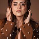 Riddhi Dogra