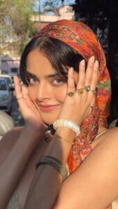 Actress Riddhi Kumar HD Photos and Wallpapers March 2025