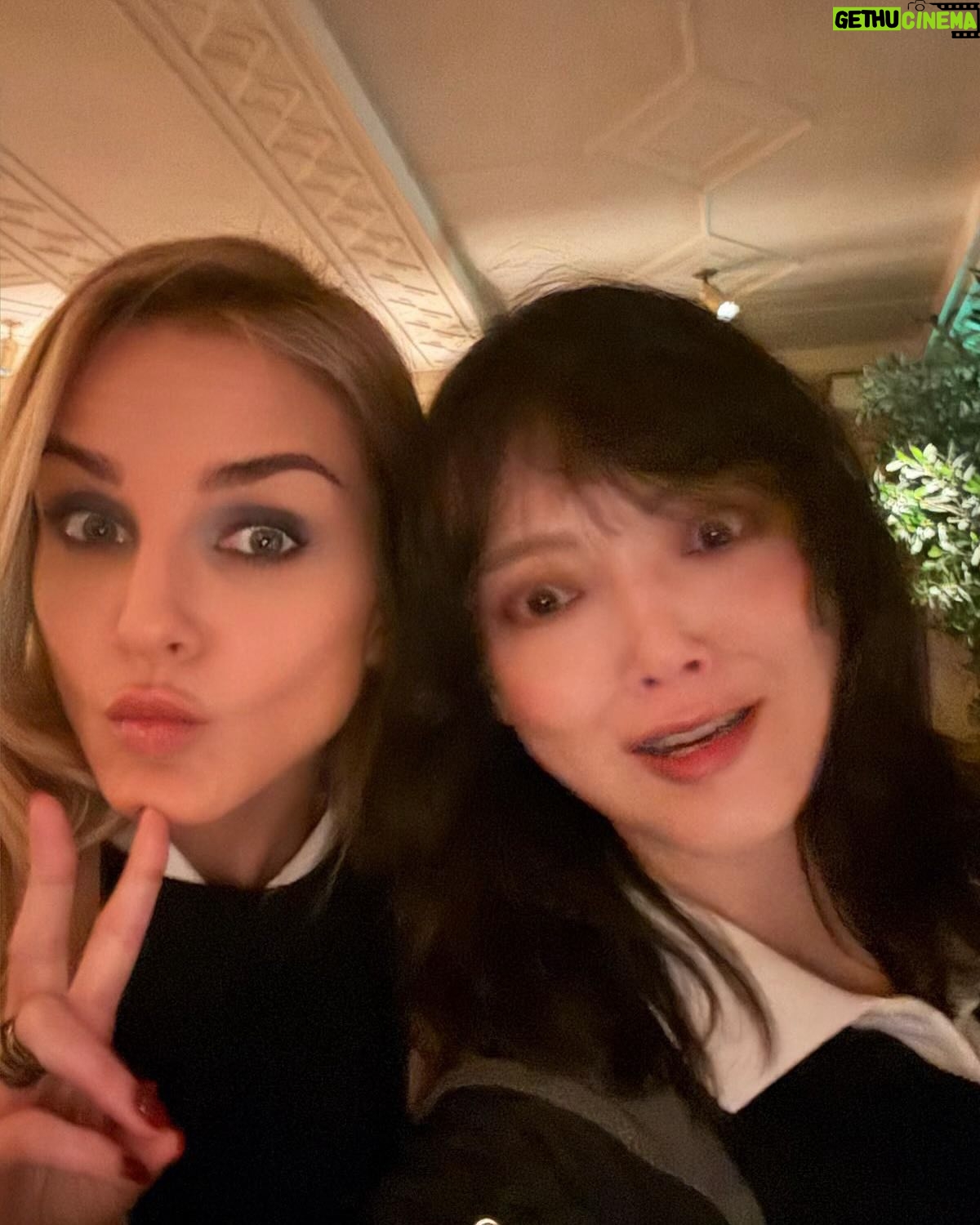 Rila Fukushima - 3 Likes - @miumiu about last night 🤭🍽️🍸
with my twin @gaiarepossi and beautiful Momo chan @momo, and Miuccia 💓