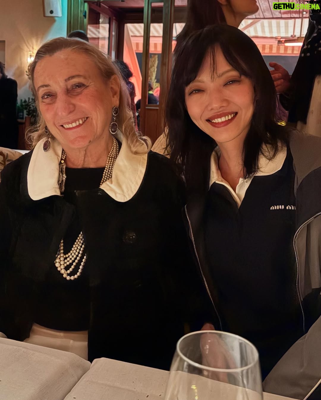 Rila Fukushima - 3 Likes - @miumiu about last night 🤭🍽️🍸
with my twin @gaiarepossi and beautiful Momo chan @momo, and Miuccia 💓