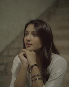 Actress Ritika Nayak HD Photos and Wallpapers March 2025