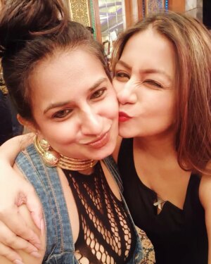 Ritu Rai Instagram - A Crazy Evening 🤪✨✨
#actors #actorslife #party #masti #friends #mumbai