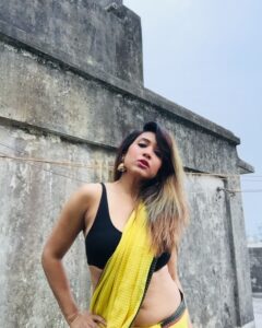 Actress Rituparna Sen HD Photos and Wallpapers March 2025
