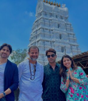 Riya Deepsi Instagram - This trip is a kickstart to my year 2025✨ blessings of balaji and love and support from everyone ♥️ glad to have reunited with you all and receive blessings from the divine 🫶 
Thankyou Mohan babu and @vishnumanchu for making this happen and for inviting me into your beautiful university and a grand celebration on your special day 🙏🏻✨ All the very best for Kannappa 😄
@sourabhraaj.jain @thakur_anoopsingh @arpitranka @rohitvbhardwaj @shaheernsheikh @1ahamsharma @thesauravgurjar @dir_mukesh 
#balaji#kannappa#blessings#love#light#explore#foryoupage#riyadeepsi#mahabharat