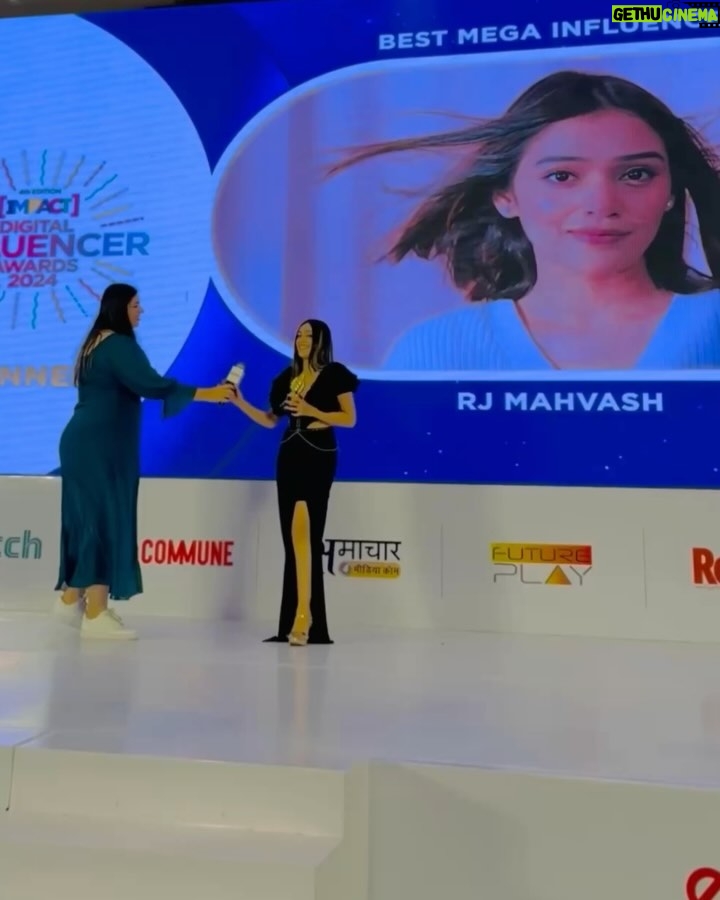 Rj Mahvash - 497K Likes - Starting with just 2000rs for my first brand promotion to now being a full-fledged film producer ... I have seen it all🙇🏻♀️But trust me chote sheher se nikal ke , hamare liye to mc donalds jana hi bohot badi baat hoti thi us time.. ke crazy krlia aj😂 metro city ghumne ka craze hota tha bhai, phir naye sheher me akele ana... aur apne dum pe ye sab achieve karna... GUPTA! Maja bohot aata hai khudse kuch karne me! 🙏🤌🏻🥹itne bade sapne to dekhe bhi nai the jitne poore karliye..not my first award but every little achievement feels special.
.
.
.
.
Dress credits: @shantanunikhil