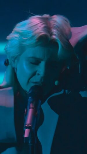 Robyn Instagram - #snl50 like a rip in the matrix 🖤