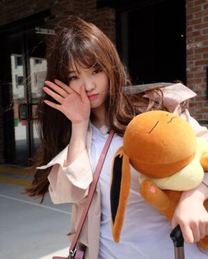 Roh Ji-sun Instagram - 느지막이 2024년 보내주기,