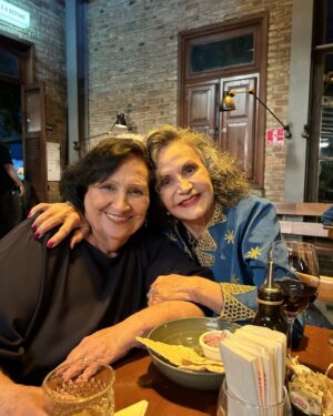Rosamaria Murtinho Instagram - Amiga, vc está maravilhosa na Tata Werneck