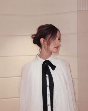 Rose Byrne Instagram - C🖤H🖤A🖤N🖤E🖤L 

@chanelofficial