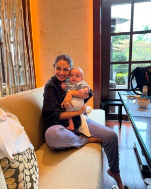 Rubina Bajwa Instagram - My birthday morning with my baby !!! Missing my bff @sheru.chahal !!! @gchahal 🥂🩷