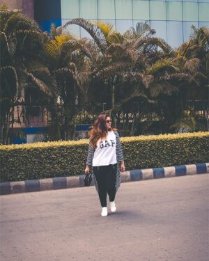 Rudrita Chatterjee Instagram - Hello Street!!! 😉
 #blogger #ootd #fashionista #fashionblogger