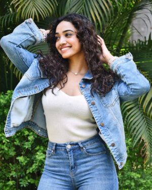 Saanve Megghana Instagram - Dress code : Effortless 😋

Clicked by @sharatsam_ 
Edited by @dinesh_abhi