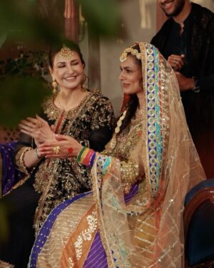 Saba Faisal Instagram - Wearing a piece of art from KhudaBaksh by Rashid Sidhu—where tradition inspires modernity, and every hand-embroidered detail is a celebration of culture and style. www