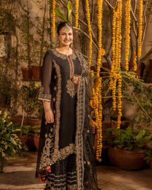 Saba Faisal Instagram - Wearing a piece of art from KhudaBaksh by Rashid Sidhu—where tradition inspires modernity, and every hand-embroidered detail is a celebration of culture and style. www