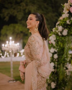 Sabeena Syed Instagram - Obsessed tbh 😍🫶🏼 

• • • • •
👗: @kanwalmalik.official 
📸: @takesbytwo 
💄: @mimi_does_makeup_