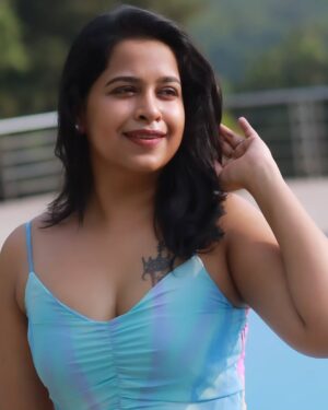 Sadhika Venugopal Instagram - 🩷🩵🩷💙💛🤎🧡🩶🤍💚❤️
🎥 @baljithm 
Celebrity management @vishnukmenon22 @arunkrishnarakesh 
Location KH Club kodencheri calicut 

NB : 🚨🚨🚨DO NOT REPOST ON YOUR FEED, YOU TUBE OR FACEBOOK WITHOUT MY PERMISSION.
However sharing in your story is appreciated 👍