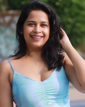 Sadhika Venugopal Instagram - 🩷🩵🩷💙💛🤎🧡🩶🤍💚❤️
🎥 @baljithm 
Celebrity management @vishnukmenon22 @arunkrishnarakesh 
Location KH Club kodencheri calicut 

NB : 🚨🚨🚨DO NOT REPOST ON YOUR FEED, YOU TUBE OR FACEBOOK WITHOUT MY PERMISSION.
However sharing in your story is appreciated 👍