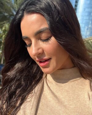 Sadia Khan Instagram - ✨🖤