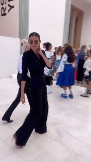 Sadia Khan Instagram - #mfw 🇮🇹