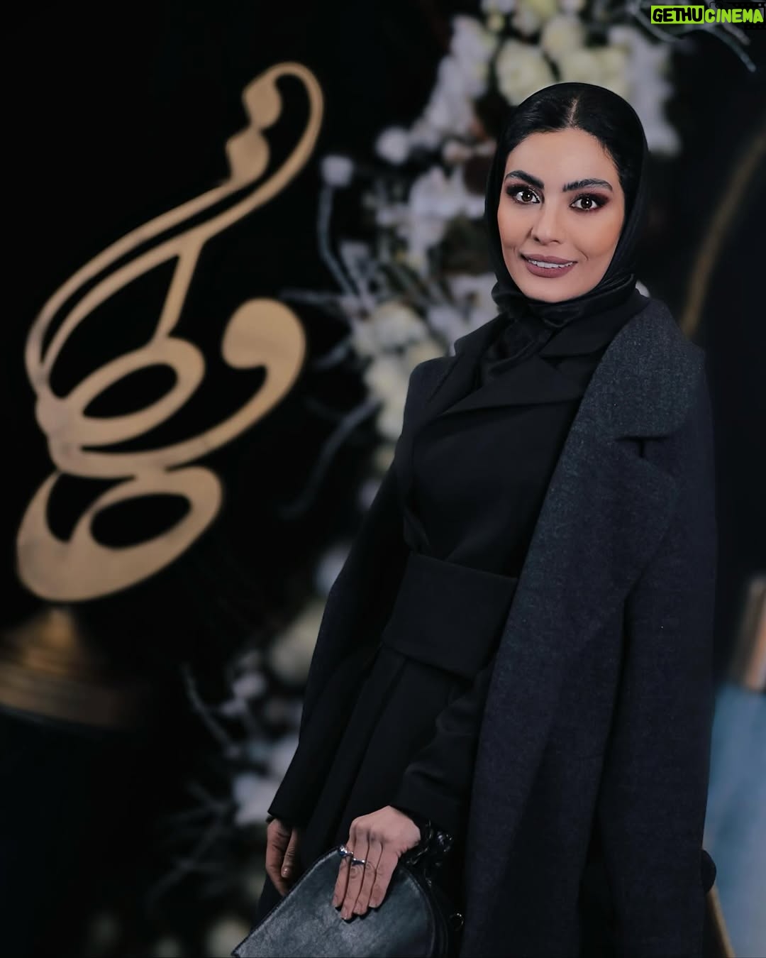 Sahra Asadollahi - 7.1K Likes - جشن حافظ
روح علی معلم عزیز شاد و یادش گرامی
@omidmoallem @azarmemarian_official @donyayetassvir
Stylist:@negah
@negah_fashion_studio
Photo:@hanieh.zahed
@qazal_baqeri
@niloofar_dehbashi
@yekta_pashaei