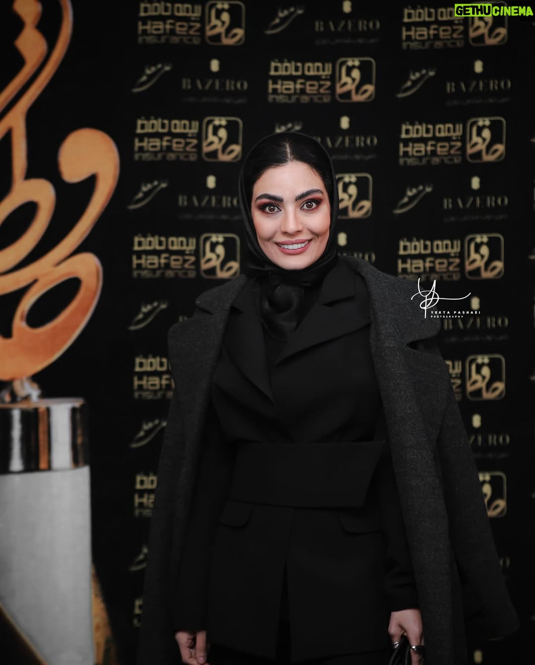 Sahra Asadollahi - 7.1K Likes - جشن حافظ
روح علی معلم عزیز شاد و یادش گرامی
@omidmoallem @azarmemarian_official @donyayetassvir
Stylist:@negah
@negah_fashion_studio
Photo:@hanieh.zahed
@qazal_baqeri
@niloofar_dehbashi
@yekta_pashaei