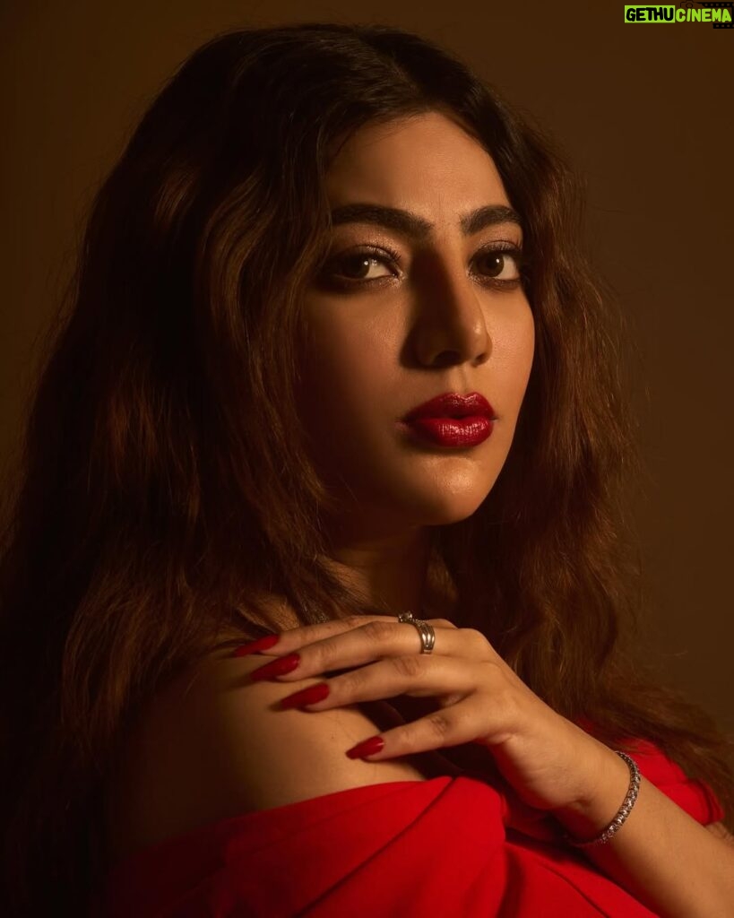 Actress Sai Priya Deva HD Photos and Wallpapers February 2025 | Gethu ...
