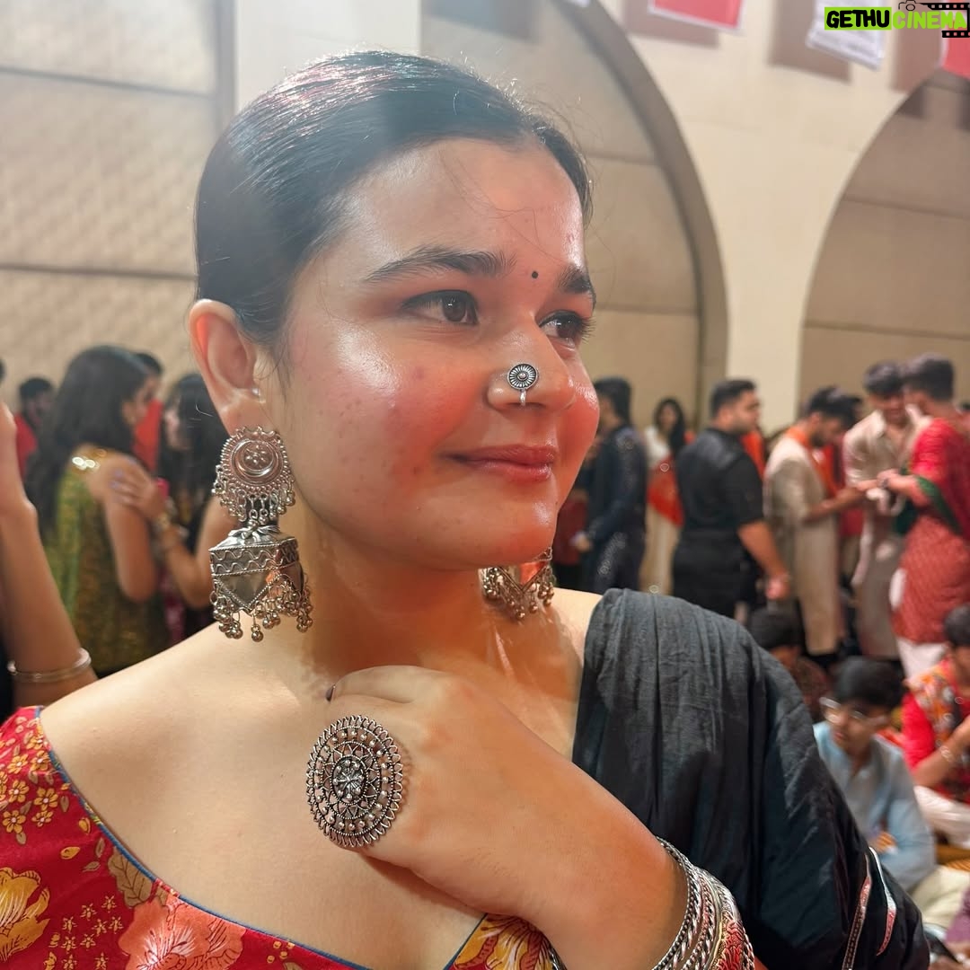 Saloni Daini - 5.1K Likes - 🙋🏻♀️