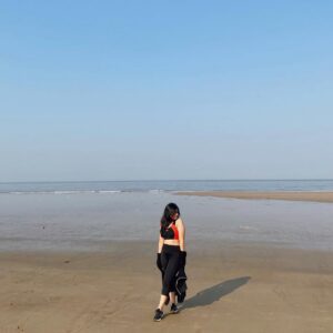 Saloni Daini Instagram - 🌊👨‍🎤