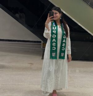 Saloni Daini Instagram - 👋