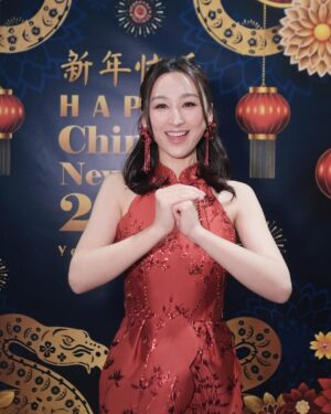 Samantha Ko Instagram - 😘
Happy CNY✨
恭喜發財🧧 身心健康💪🏼
心想事成♥️ 事業順利🏆
笑口常開😄 闔家平安🥳 

Happy Family, Happy Friends, Happy Me😘😂😂

#sammko