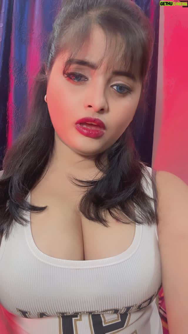 Samita Paul - 495 Likes - Intezar hai
