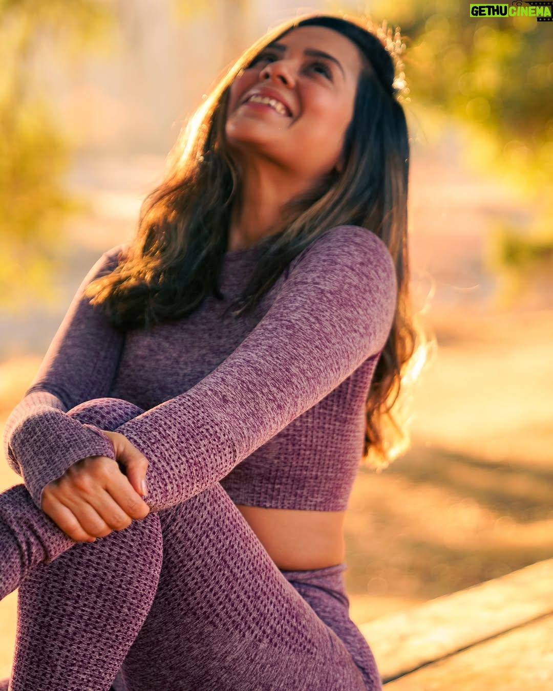 Sana Saeed - 4.1K Likes - Be more interested in how your life feels to you than it looks to others 💜✨
#2024 #showtime #nolookingback #keepmoving
#fitnessmotivation #friday #motivation #happiness #hike #hikelife #workout #getfit #fitnesslife #Mood 😎 #healthylifestyle #healthovereverything #letsdothis #keepgoing #keepgrowing #letstogethermakethisyearcount #december #losangeles #california