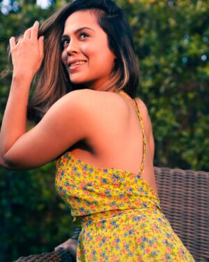 Sana Saeed Instagram - Tell me 3 things you’re grateful for today ? ♥️✨

#february #2025 #letstogethermakethisyearcount #weekend #weekendvibes #photooftheday #losangeles #california #saturday #saturdayvibes #sunshine #sendinglove