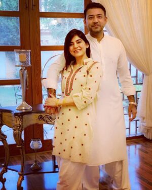 Sanam Baloch Instagram - Eid mubarakkkkk to you all my fans(family) my support, my strength 😍💐 love you guys and thanks for your unconditional love and support♥️♥️♥️ #thesanambaloch  #pakistanzindabad💚💚💚