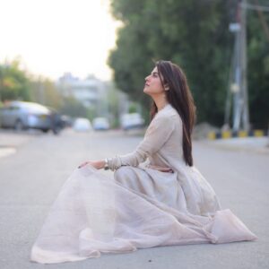 Sanam Baloch Instagram - I hardly spam your feeds. But when I do - bear with me please. XoXo 💋 #sanambaloch #official #exclusive