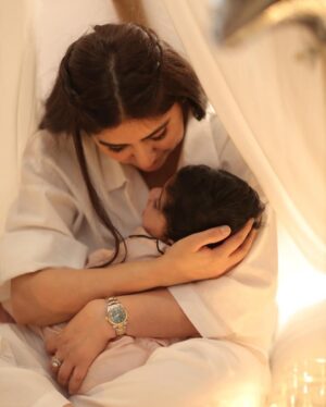 Sanam Baloch Instagram - When i hold you, life makes sense. #Happyproudmother💕 #firstborn #lifeline #mother’sday2022
