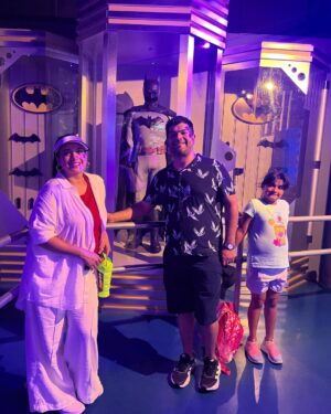 Sanam Jung Instagram - Six Flags Fiesta 
#summer2024 #usa2024 #sanantonio #texas #sixflags