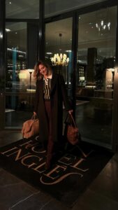 Actress Sandra Barneda HD Photos and Wallpapers February 2025